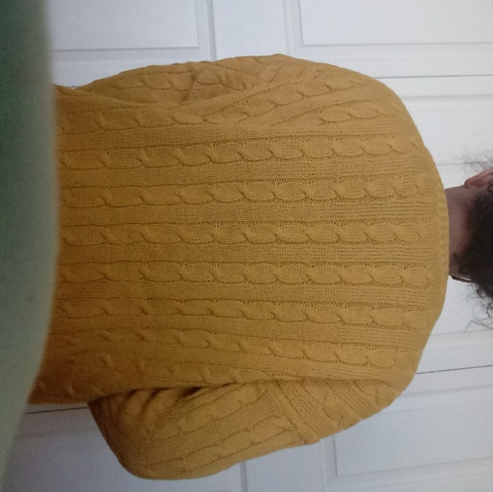 Sweater - Picture 2 of 3